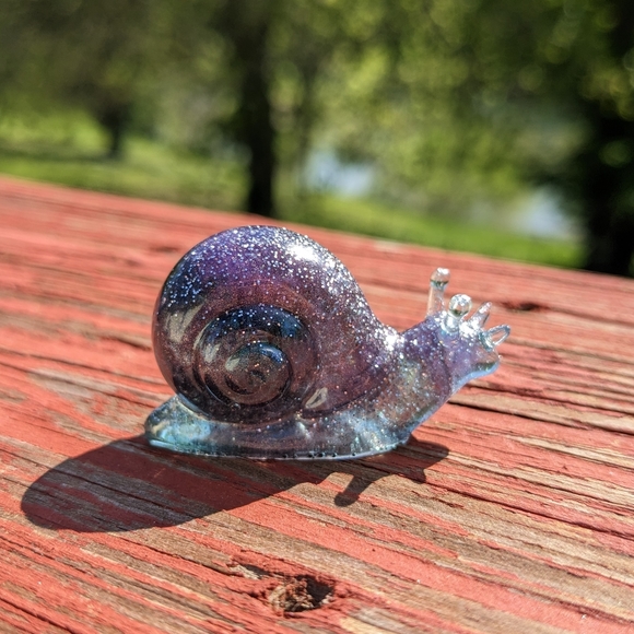 Snails Plant Decor Handmade Cottagecore Set Sparkly Resin Cute Nature - Picture 12 of 12